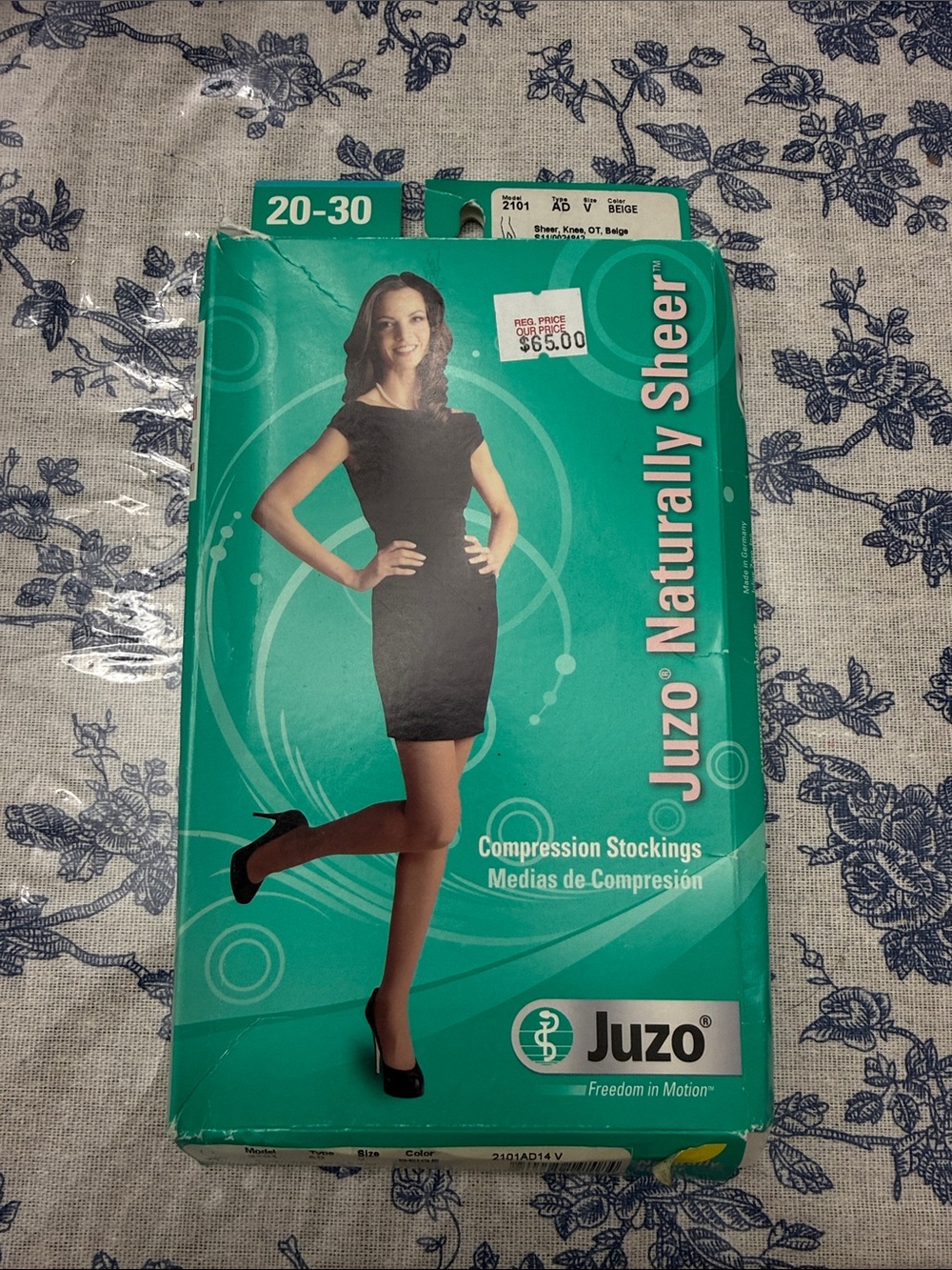 Juzo Naturally Sheer 20-30 Compression Stockings - Beige Size V Model 2101
